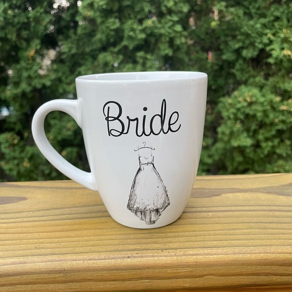 Bride Mug and Squad Mugs - Picture 10 of 16